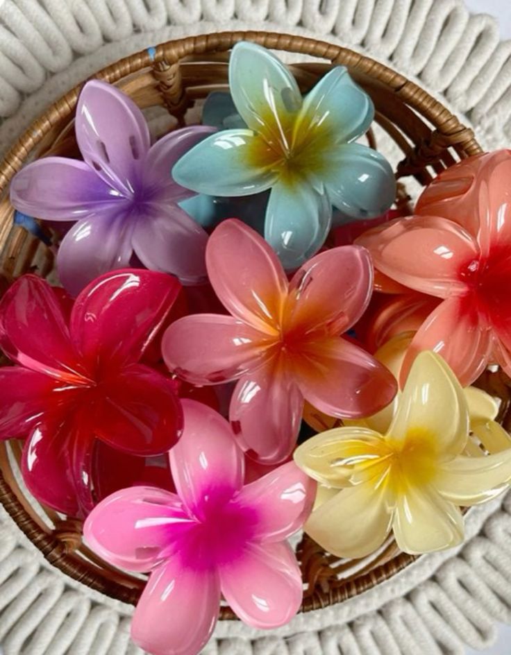 Flower caw clips